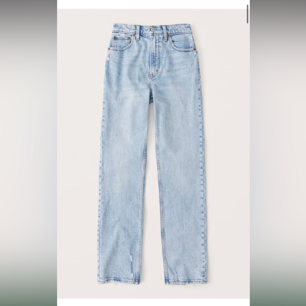 Abercrombie 90’s Straight Ultra High Rise Curve Love